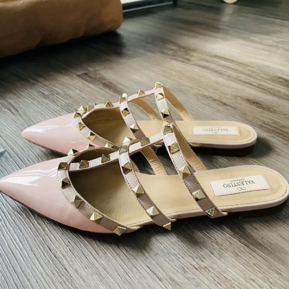 Valentino Rockstud mules in light pink - Picture 2 of 11
